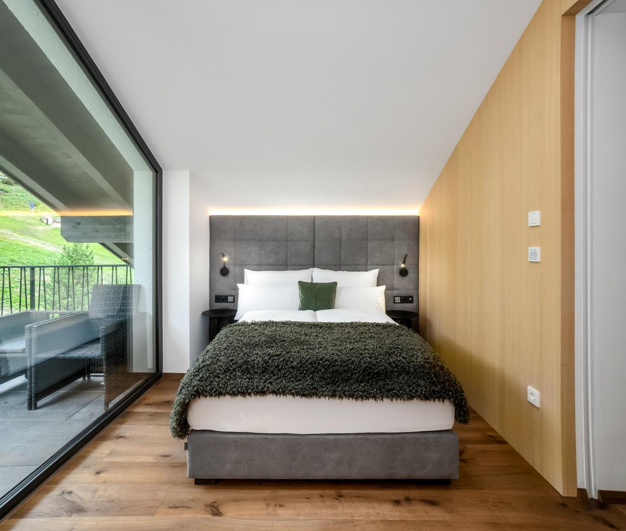 Anna Lodges Dolomites Santa Cristina Val Gardena ภายนอก รูปภาพ